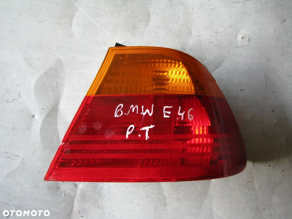 BMW E46 LAMPA PRAWY TYŁ SEDAN - 1