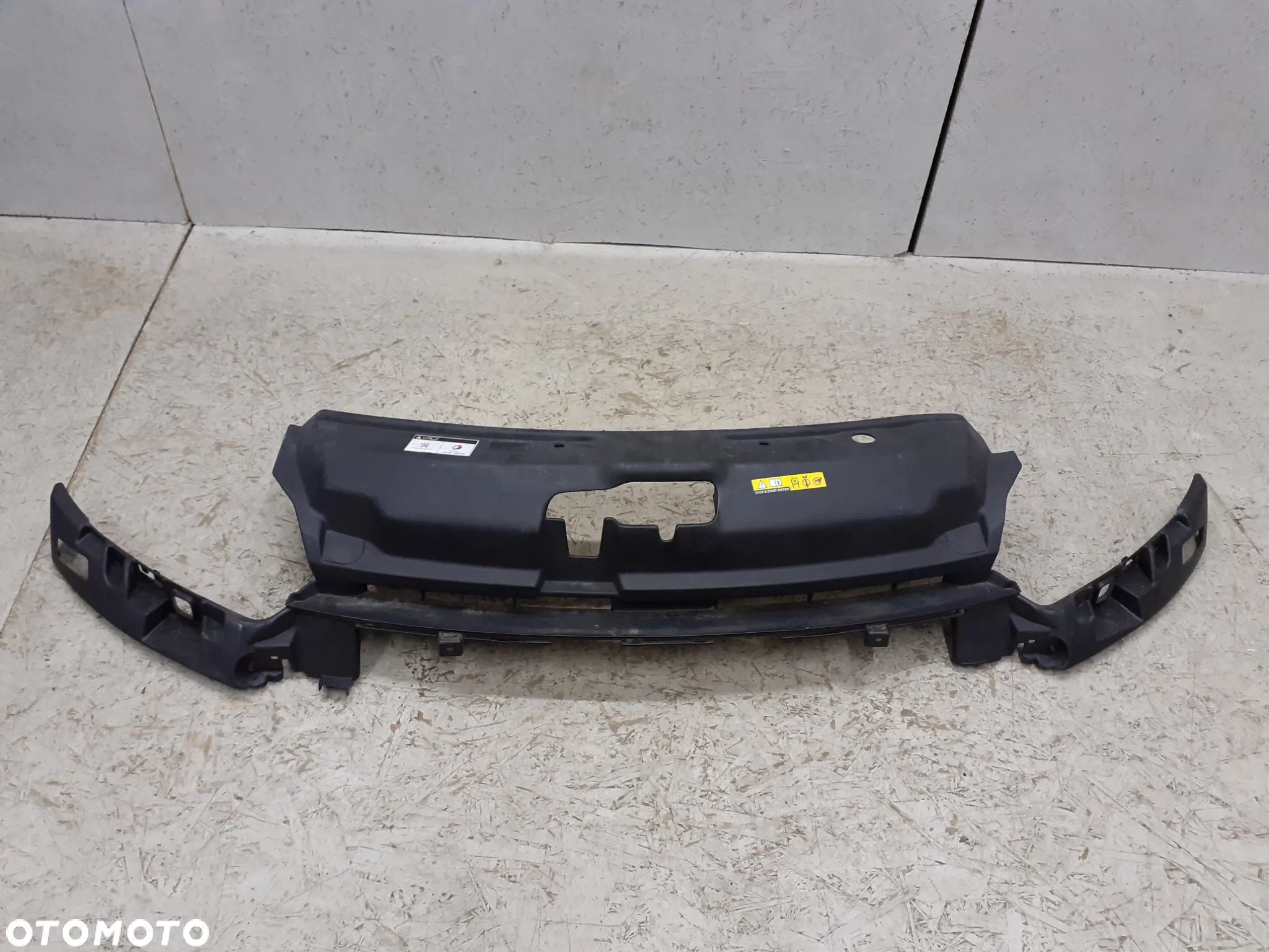 WZMOCNIENIE GÓRA ZDERZAKA PEUGEOT 208 2012-2018R - 1