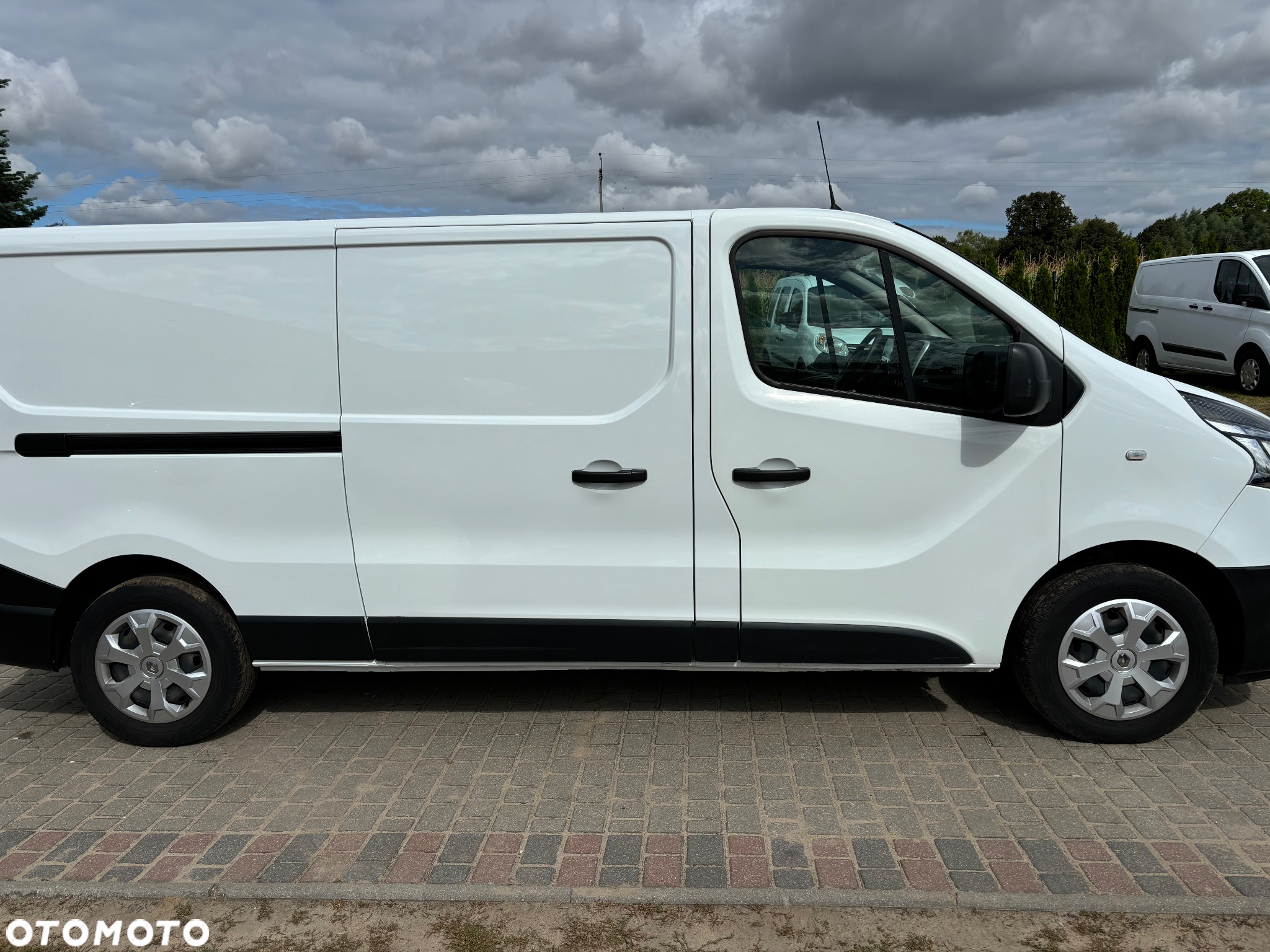 Renault Trafic - 2