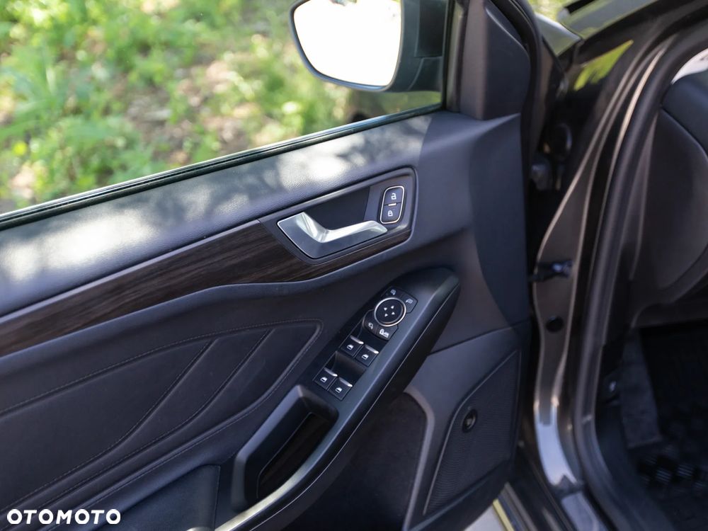 Ford Focus 1.5 EcoBoost Start-Stopp-System Business Edition - 16