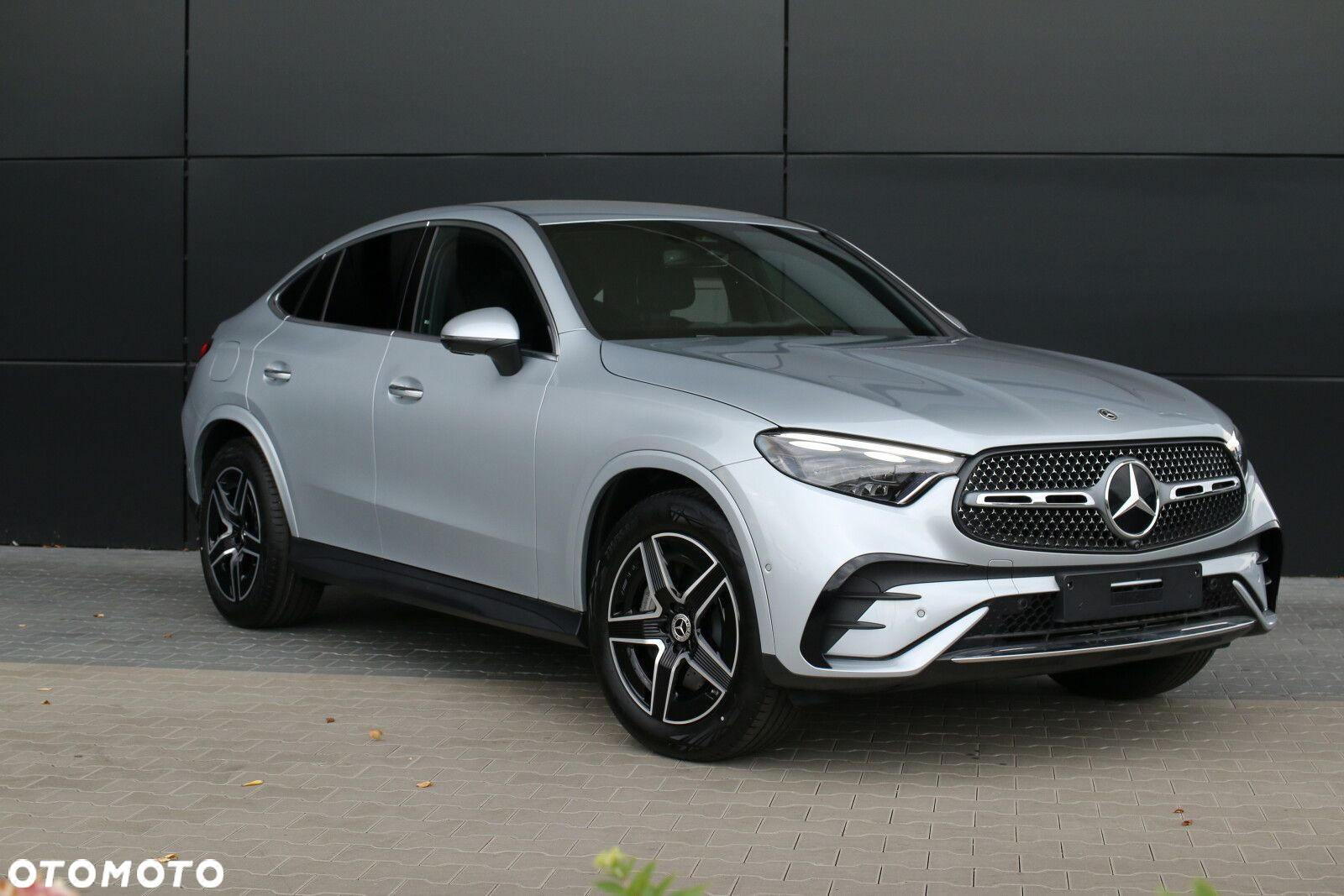 Mercedes-Benz GLC - 4