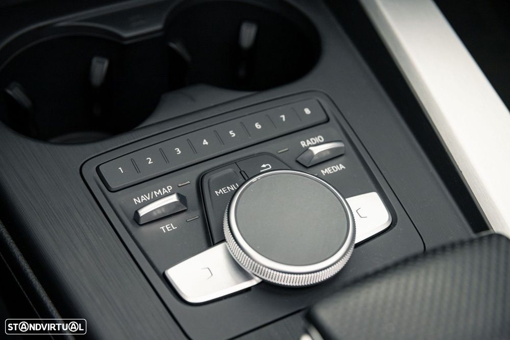 Audi A5 Cabrio 40 TFSI S tronic S line - 42