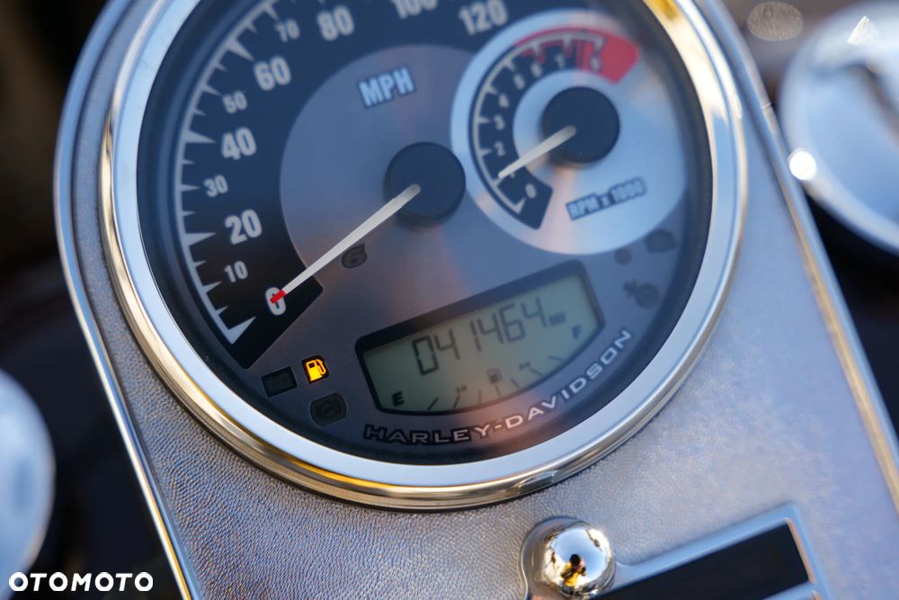 Harley-Davidson Softail Heritage Classic - 15
