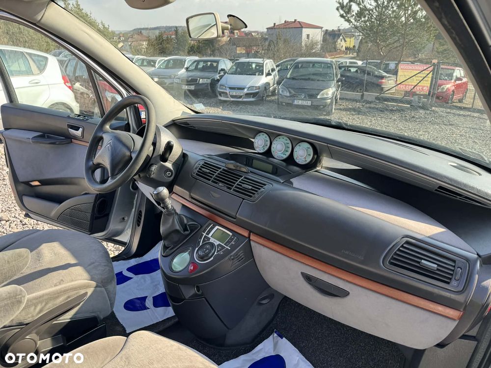 Citroën C8 2.0 Control+ - 16