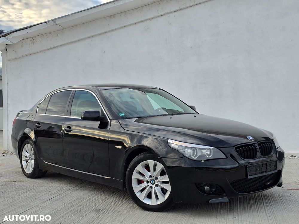 BMW Seria 5 520d Aut. Edition Exclusive - 4