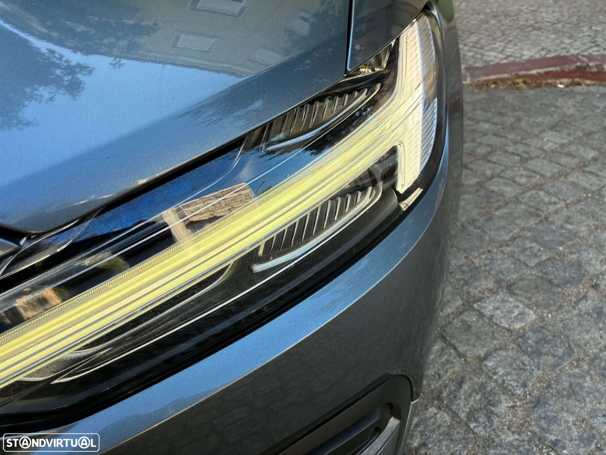 Volvo V60 2.0 D4 Inscription Geartronic - 3