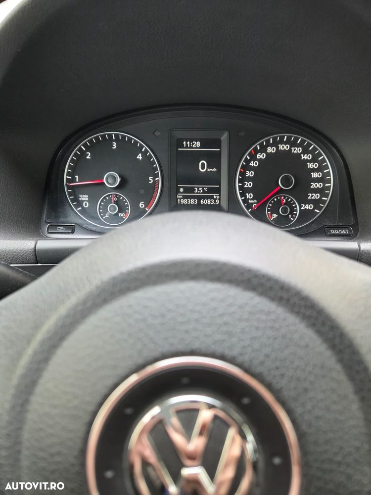 Volkswagen Touran 1.6 TDI DPF BlueMotion Technology Comfortline - 37