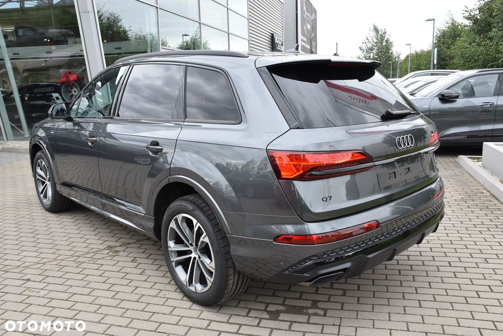 Audi Q7 - 5