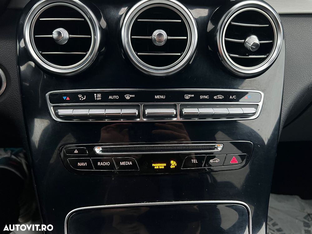 Mercedes-Benz GLC 250 d 4Matic 9G-TRONIC AMG Line - 21