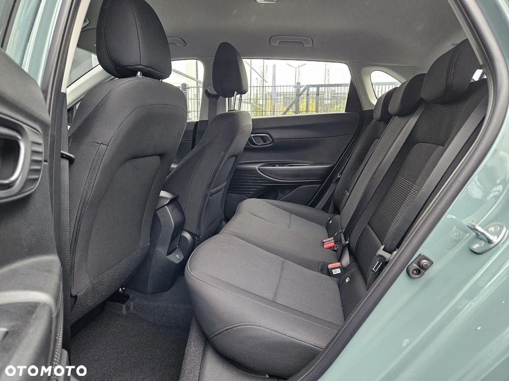Hyundai i20 1.0 T-GDi Smart DCT - 12