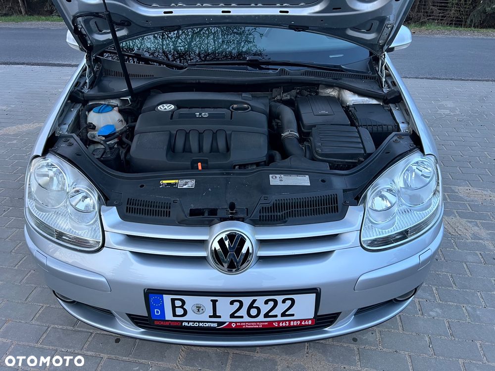 Volkswagen Golf 1.6 Comfortline Tiptr - 6