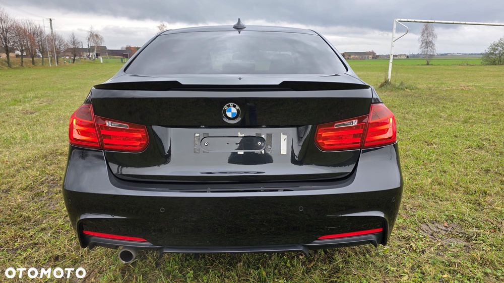 BMW Seria 3 318d - 6