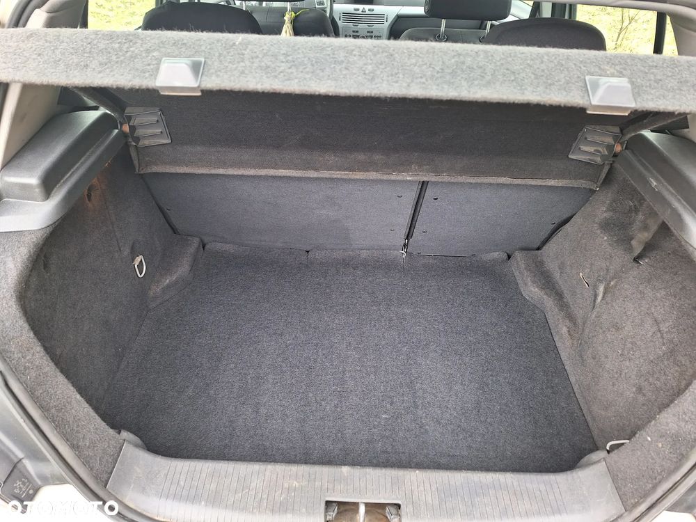 Opel Astra 1.4 Cosmo - 12