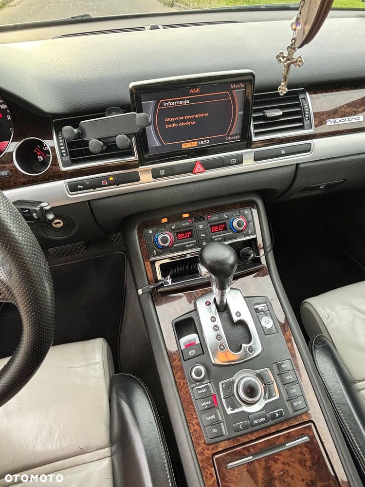 Audi A8 4.2 TDI Quattro - 19
