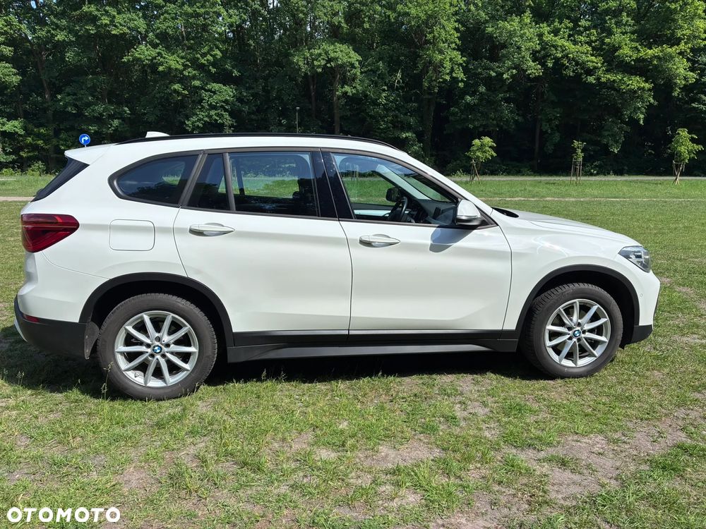 BMW X1 sDrive18i Advantage - 2
