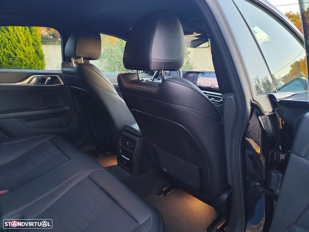 BMW i4 eDrive40 - 10