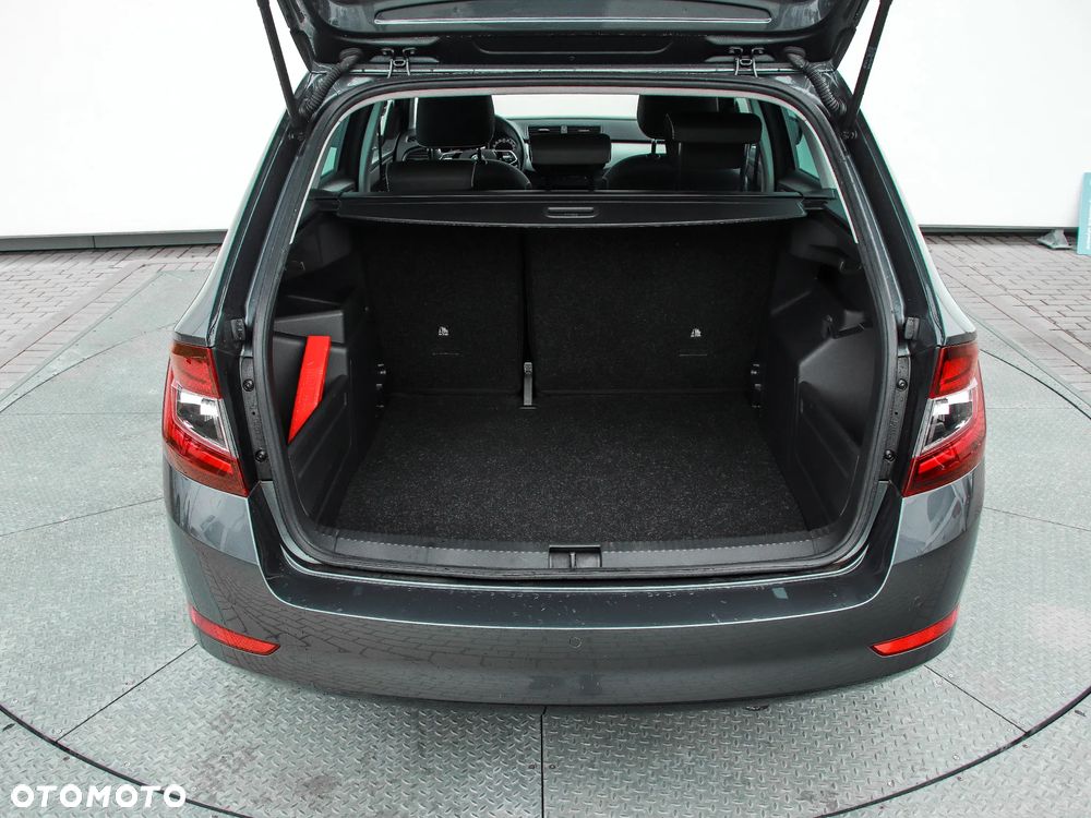 Skoda Fabia 1.0 TSI Ambition Plus - 9