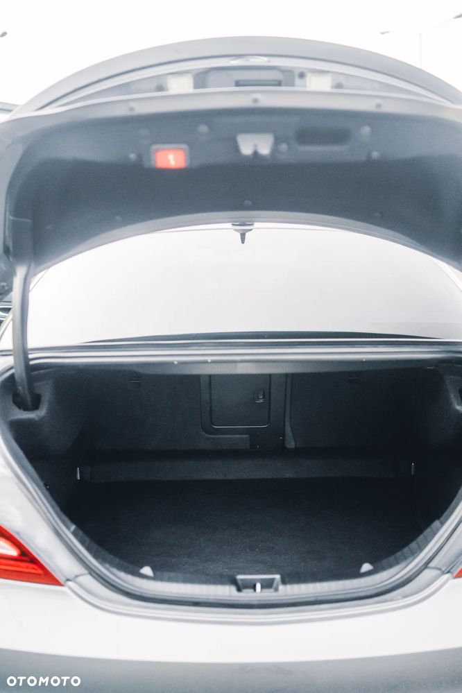 Mercedes-Benz CLA - 7