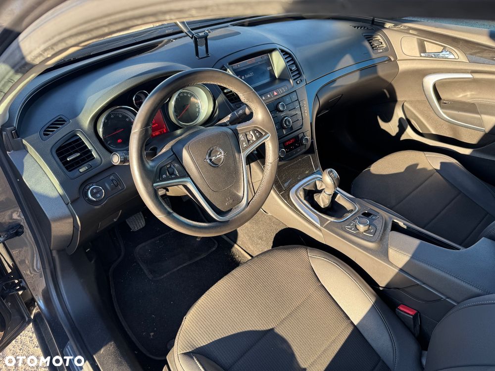 Opel Insignia 1.6 Turbo Edition - 15