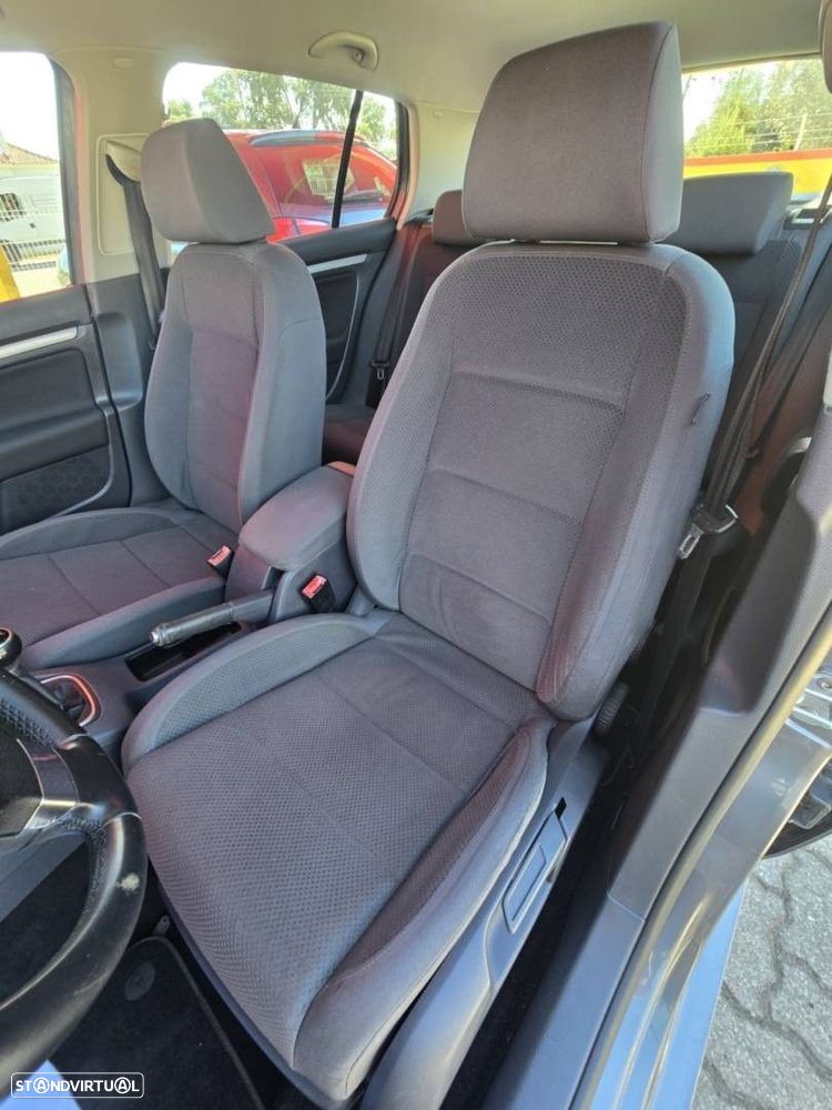 VW Golf 1.4i Confortline - 9