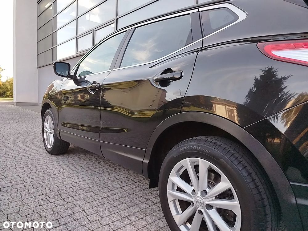 Nissan Qashqai 1.2 DIG-T N-Connecta - 33