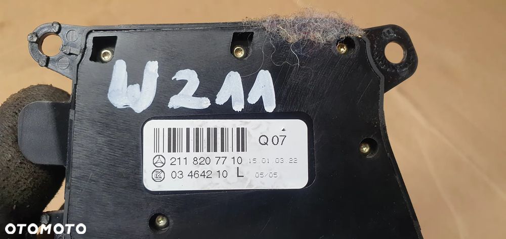 Panel przełącznik regulacji fotela kierowcy Mercedes W211 2118207710 - 3