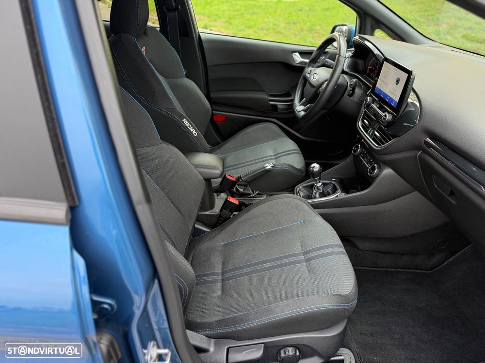 Ford Fiesta 1.5 EcoBoost S&S ST X - 24