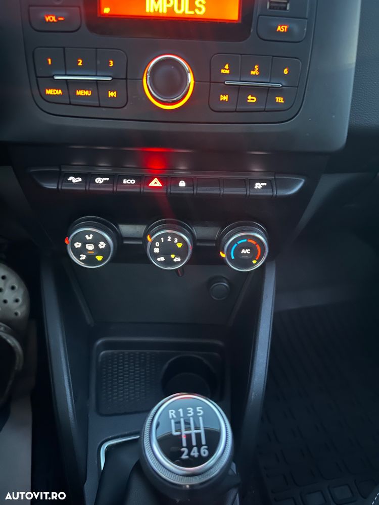 Dacia Duster 1.5 Blue dCi 4WD Comfort - 9