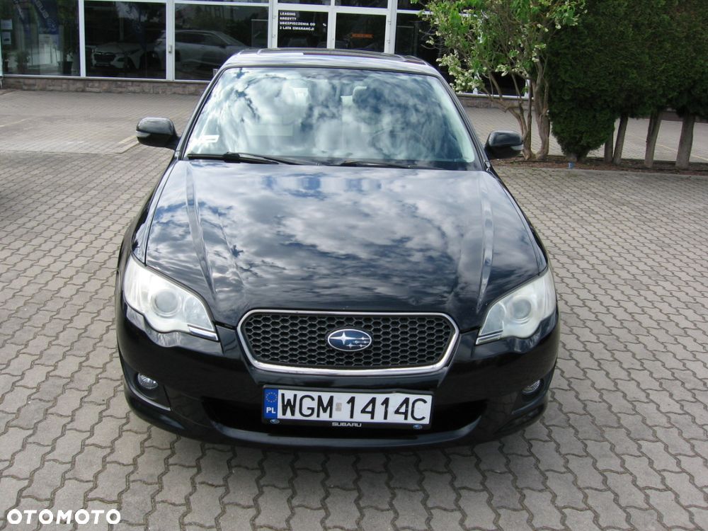 Subaru Legacy 2.0RC - 8