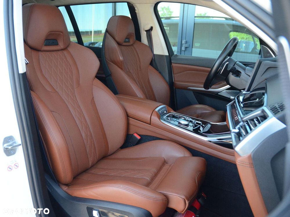 BMW X7 - 5