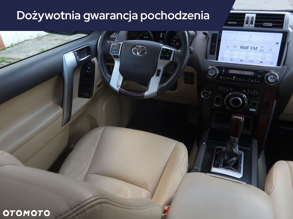 Toyota Land Cruiser - 9