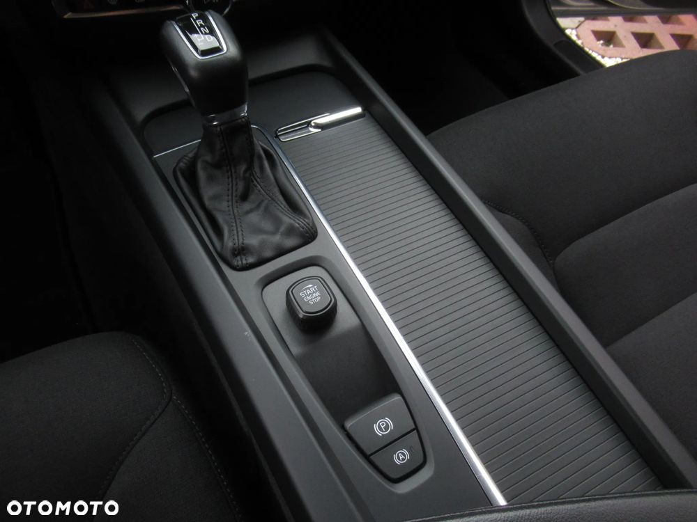 Volvo V60 T4 Momentum - 14