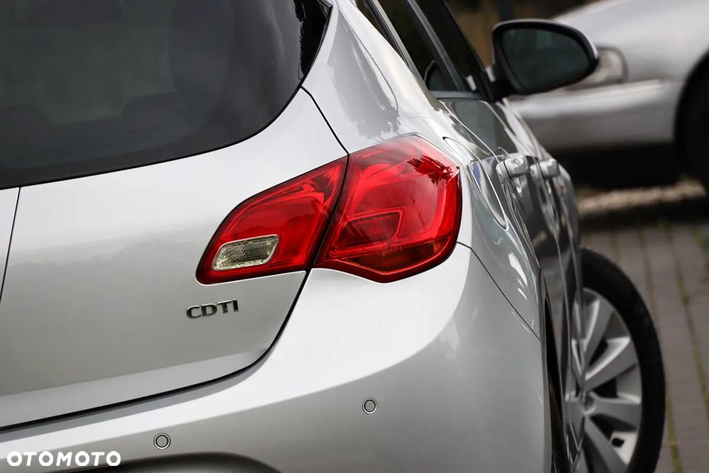Opel Astra IV 1.7 CDTI Enjoy - 17