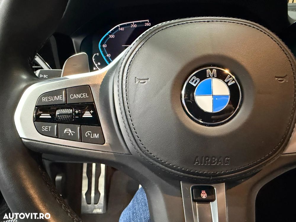 BMW Seria 3 330e Aut. M Sport - 17