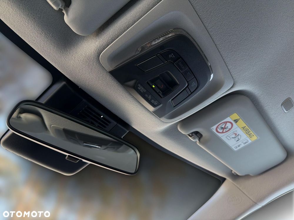 Toyota Corolla 1.8 Hybrid Comfort - 14