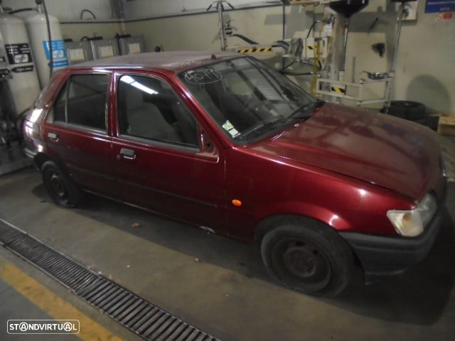 Carro MOT: G6A CXVEL: 87WTJB FORD FIESTA 1996 1.1I 50CV 5P VERMELHO GASOLINA - 2