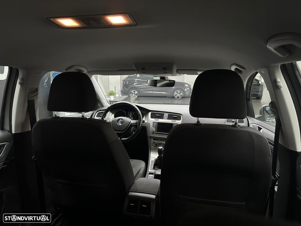 VW Golf 1.6 TDi GPS Edition - 39