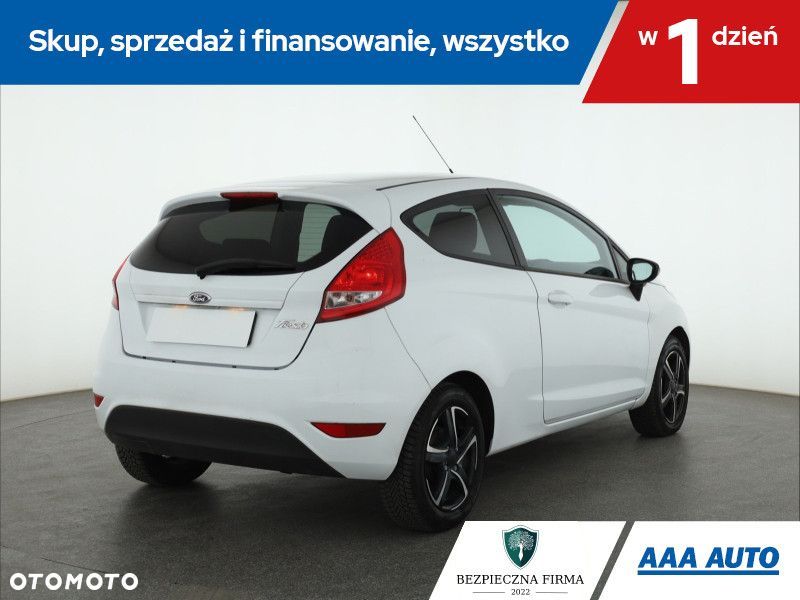 Ford Fiesta - 7