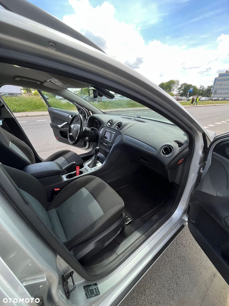 Ford Mondeo 2.0 TDCi Trend - 11
