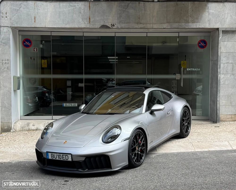 Porsche 911 (992) Carrera 4 GTS - 1
