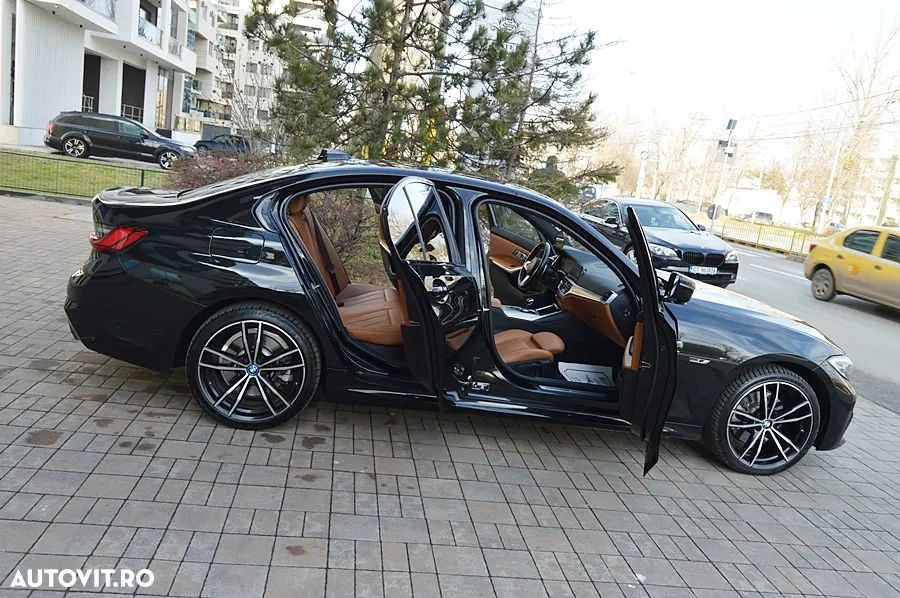 BMW Seria 3 320e Aut. M Sport - 29