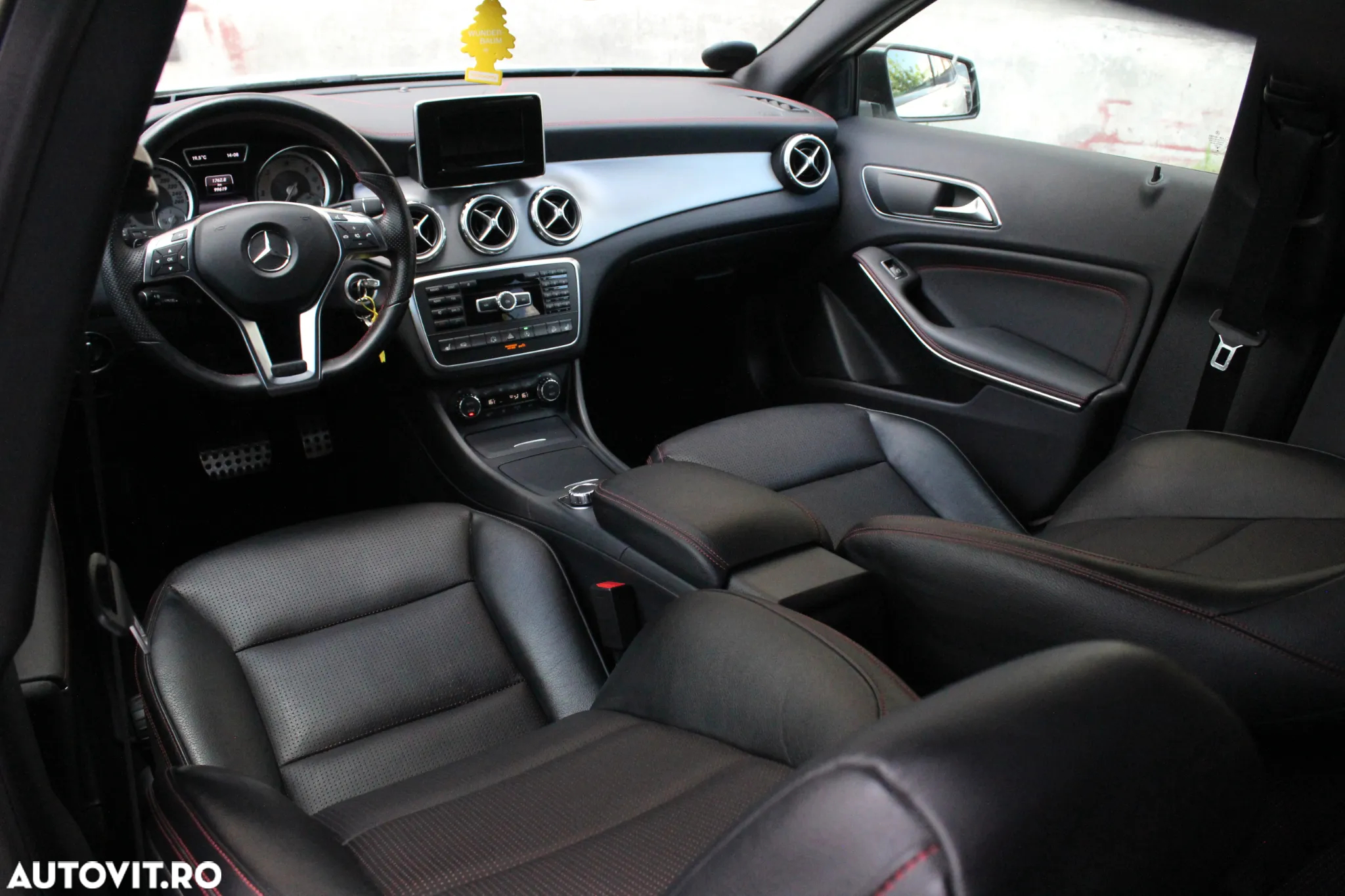 Mercedes-Benz GLA 220 CDI 4Matic 7G-DCT AMG Line - 6