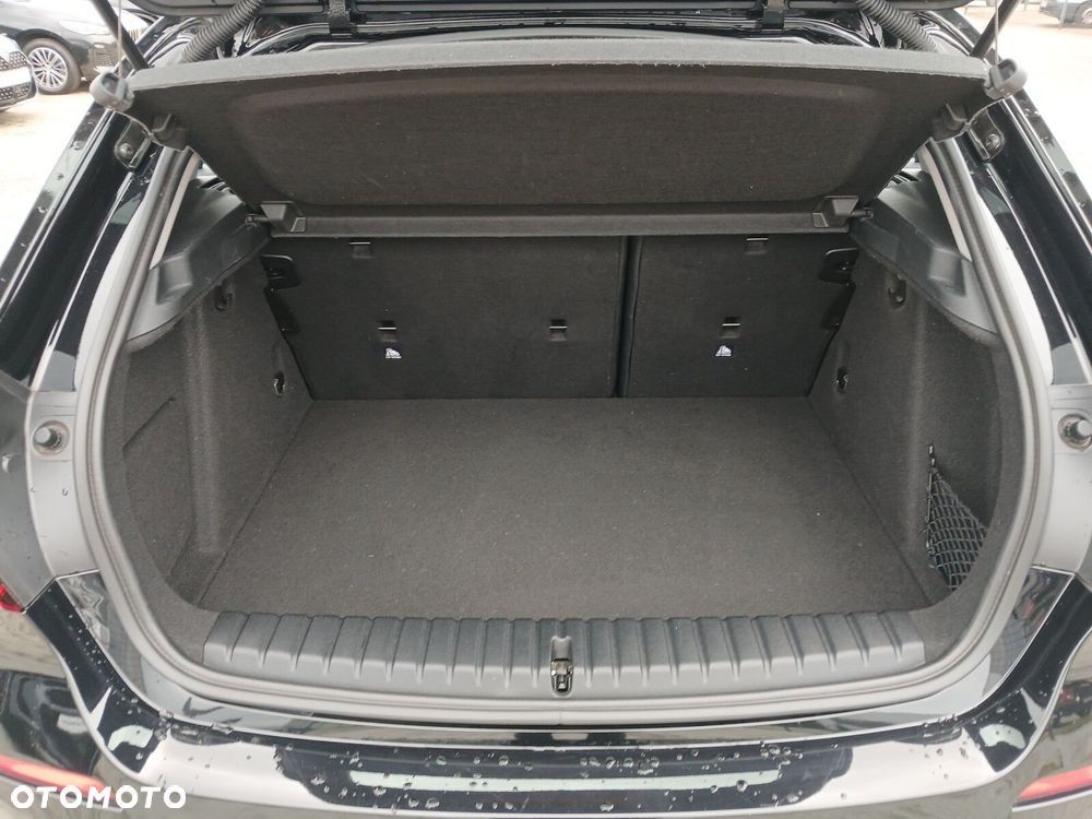 BMW Seria 1 120i Sport Line - 23