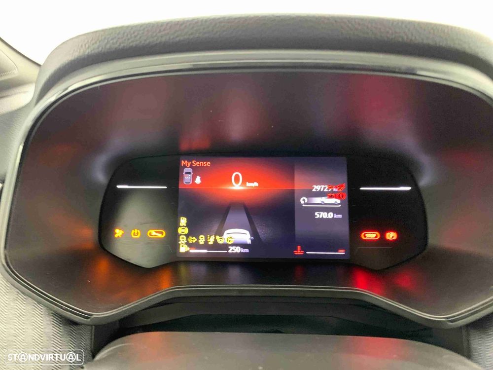 Renault Clio 1.0 TCe Techno Bi-Fuel - 16