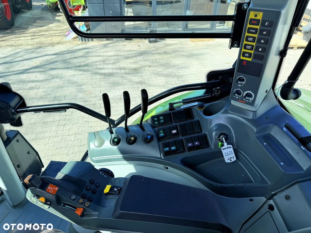 Claas Arion 530 - 22