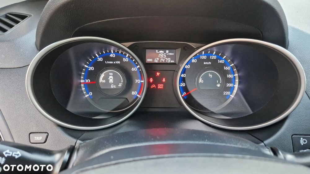 Hyundai ix35 1.6 2WD Fifa World Cup Edition - 25