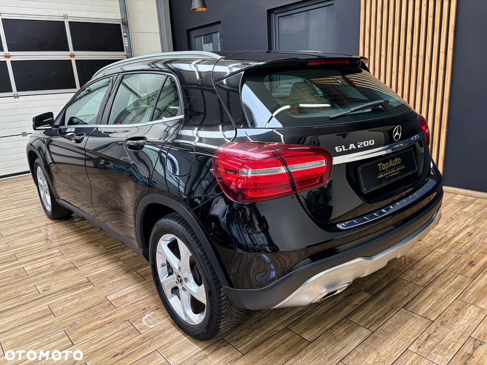 Mercedes-Benz GLA 200 7G-DCT Style - 9