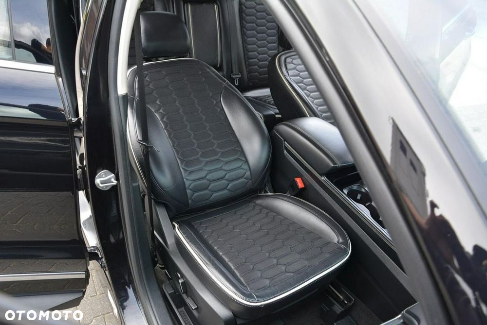 Ford Edge 2.0 EcoBlue Twin-Turbo 4WD Vignale - 17