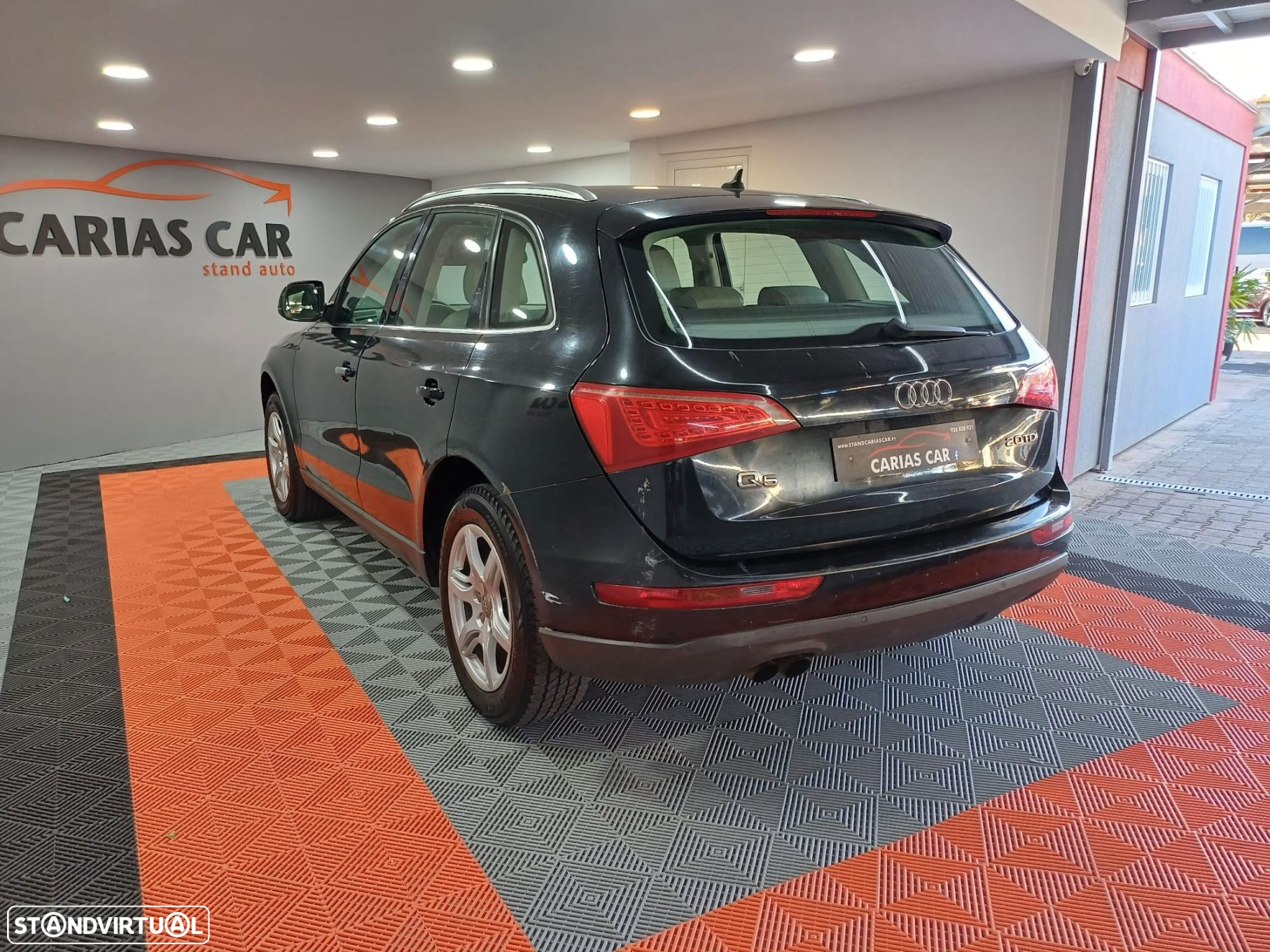Audi Q5 2.0 TDI Exclusive S-tronic - 6