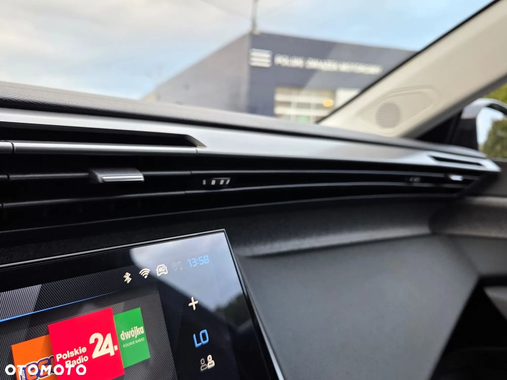 Peugeot 308 1.5 BlueHDi Allure S&S EAT8 - 26